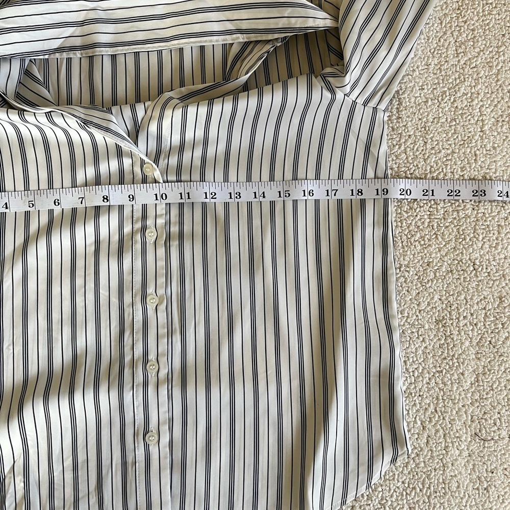 H&M Black and White Striped Shirt neutral casual satin - Picture 7 of 8